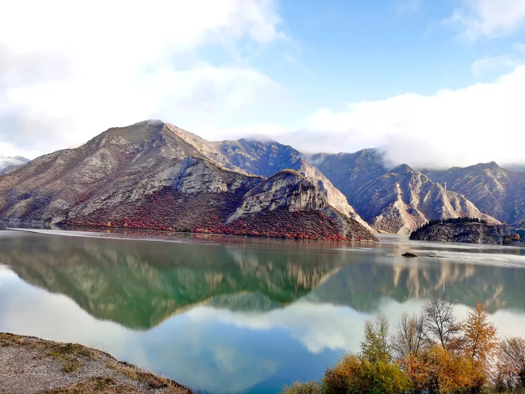 术布乡：耕好“河湖林路”责任田 守好“绿水青山”好家园