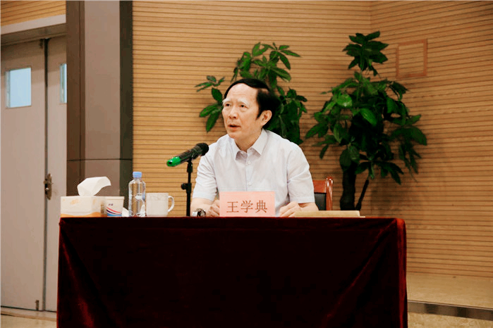 也来议议教师节