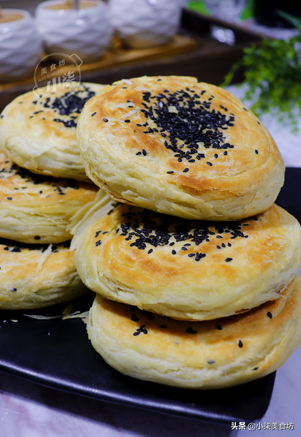 想吃酥掉渣饼，5分钟教会你，外酥里软又多层，一周吃7次都不嫌腻