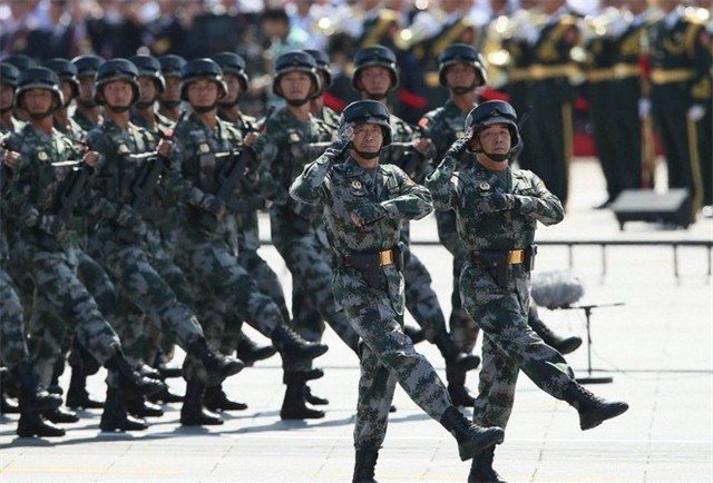 中国解放军编制：军、师、旅、团、营、连、排、班各有多少人？