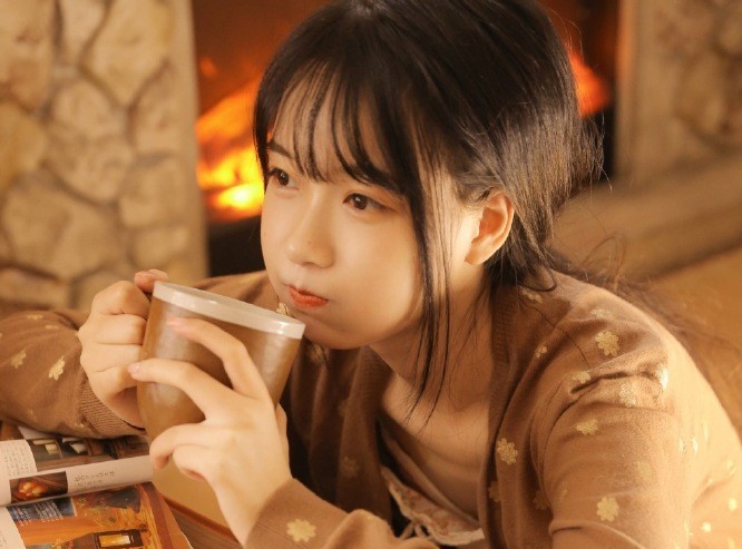 追女生时应该和她聊什么话题？追女生的聊天话题大全