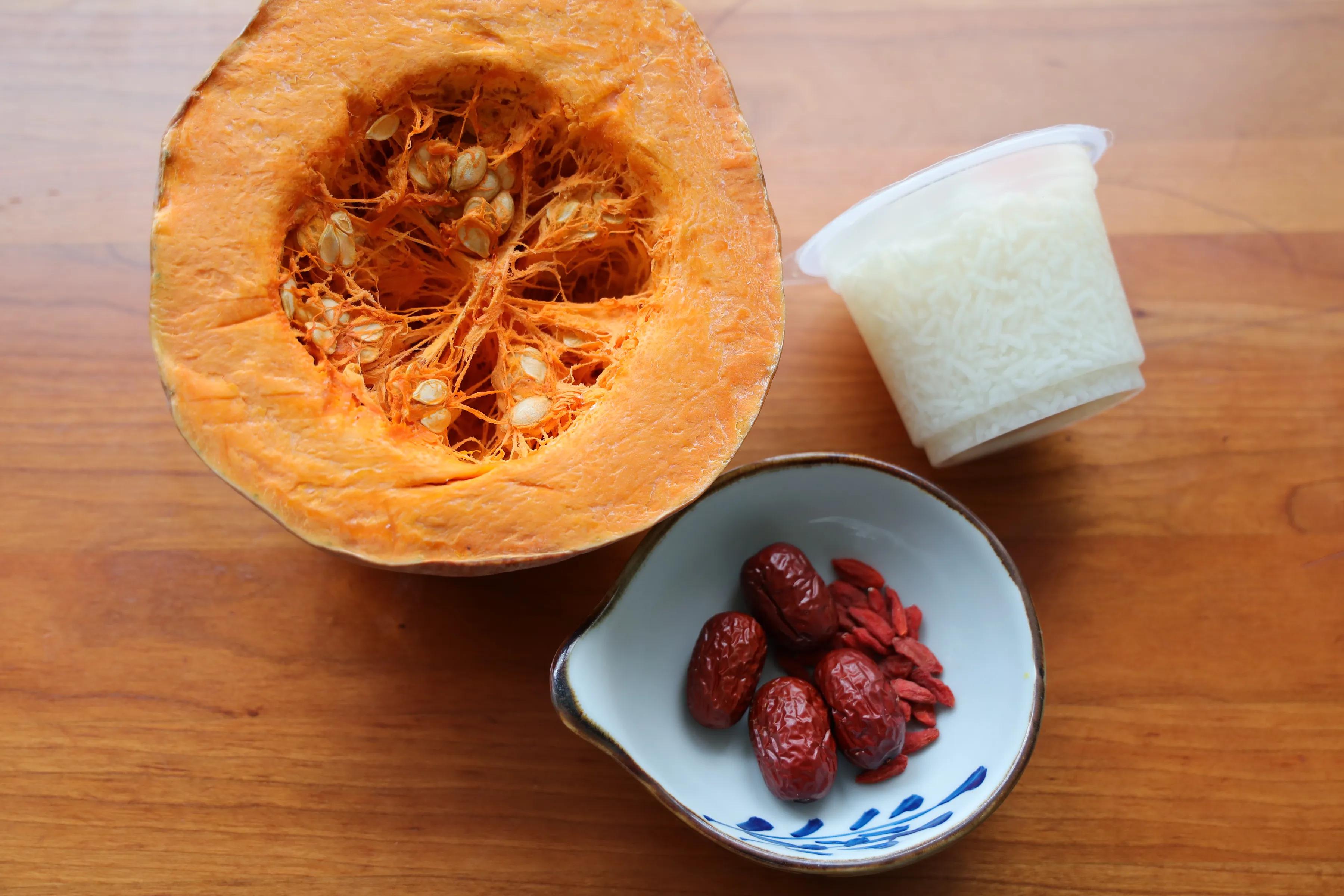 2块钱的南瓜，简单做成一道抢手的年夜饭，上桌太受欢迎了