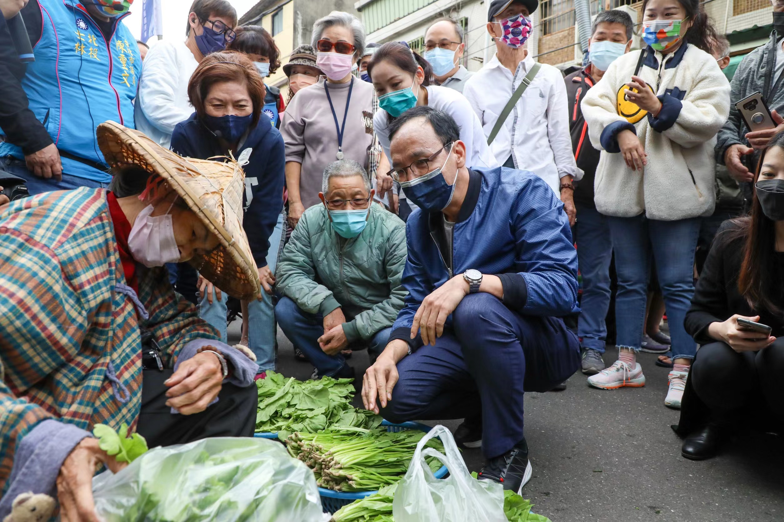 遭疑與“戰鬥藍”分裂，朱立倫駁斥：難道蔡蘇沒同場就是搞對抗？