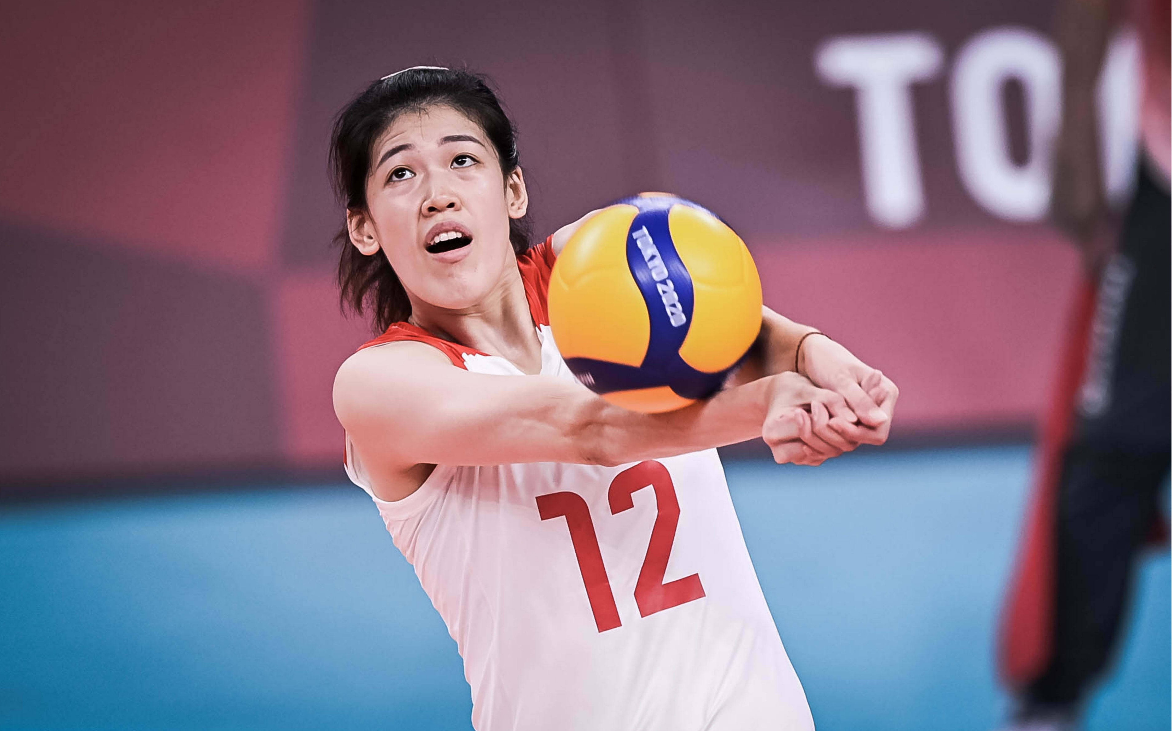 经过东京周期的锻炼,李盈莹的成长速度很快,早就不是当初那个没有能力