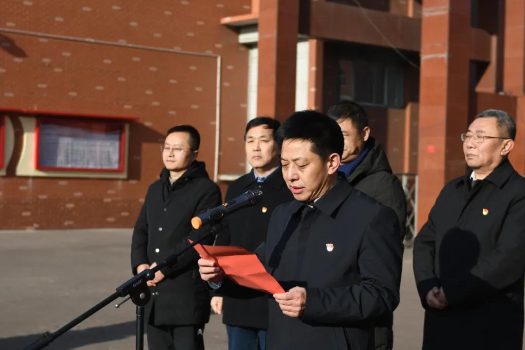 呂梁市第二中學(xué)·呂梁市第五中學(xué)掛牌儀式(圖3)