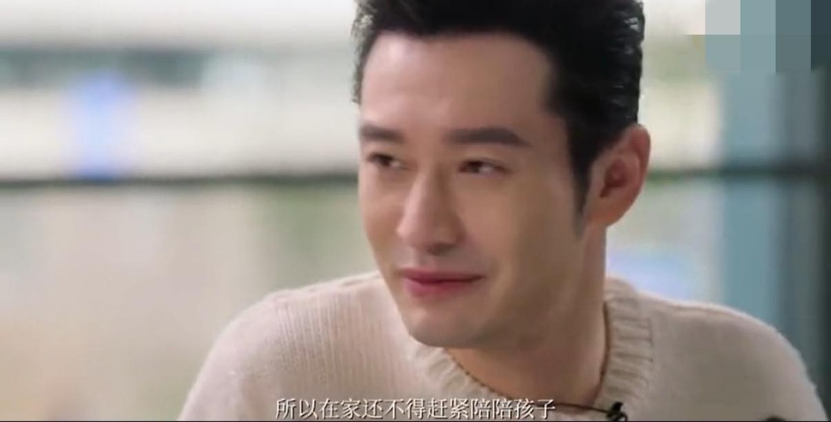 黄晓明卡点为小海绵庆生，如今休息都在带娃，还曾想替baby生产