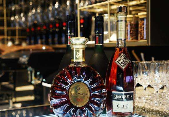 xo到底是种什么酒如今很多有钱人为何都在喝一次性让你搞明白