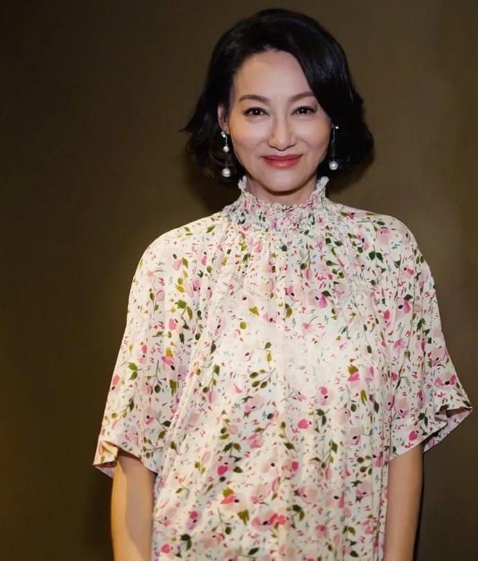 至今未婚的11位女明星，个个“风韵犹存”，最大62岁，最小43岁