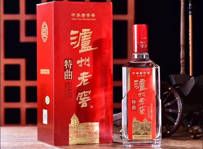 今年春节送什么酒好（春节送礼选什么酒）
