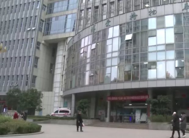 錯把保胎藥發(fā)成抗癌藥，醫(yī)院：建議最好不要孩子，愿意協(xié)商