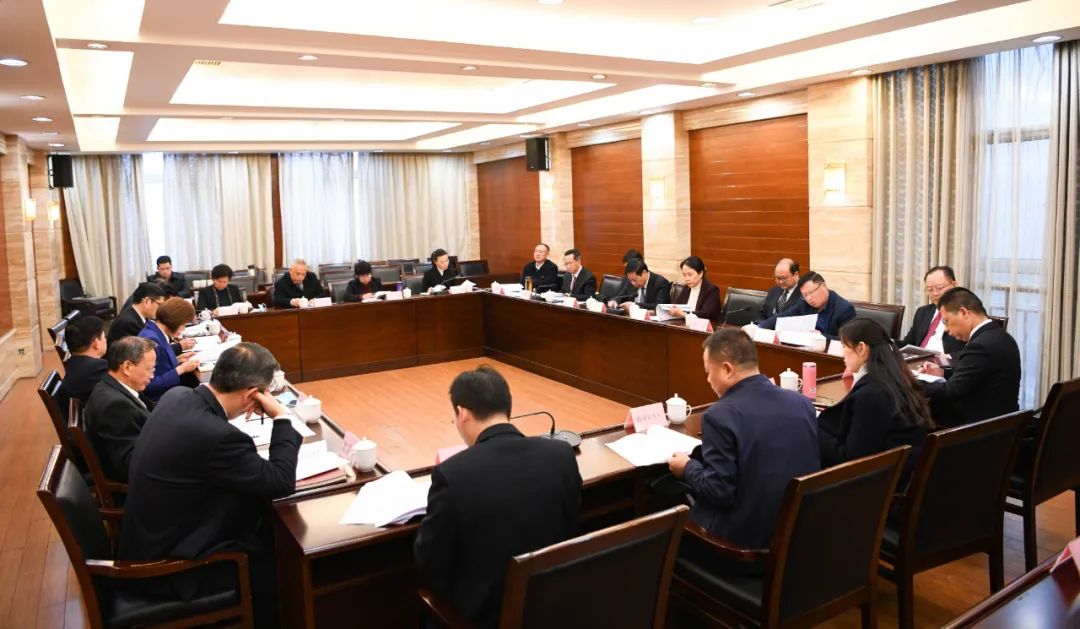 市五届人大常委会举行第五十次会议