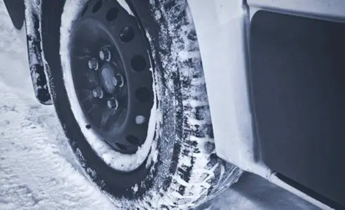 冬季轮胎胎压该打多少，真不是2.5bar最佳