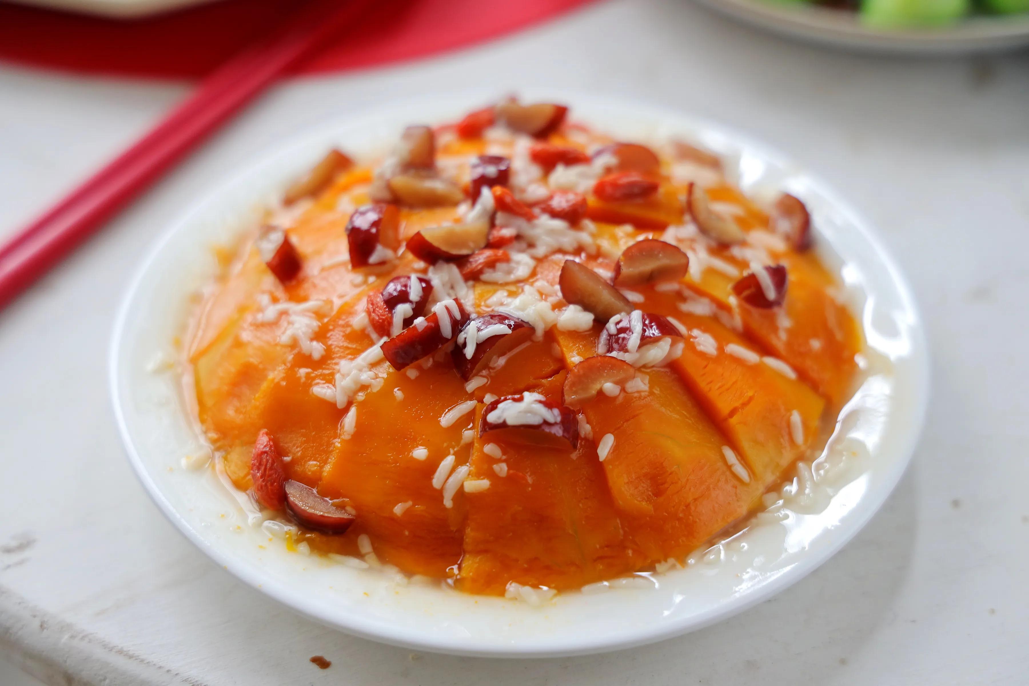 2块钱的南瓜，简单做成一道抢手的年夜饭，上桌太受欢迎了