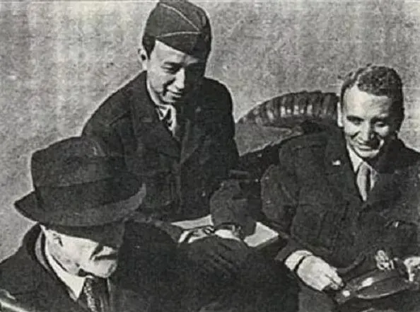 ����������F-14ս�������й�����ƣ����������˲�����ֵ��ѧϰ