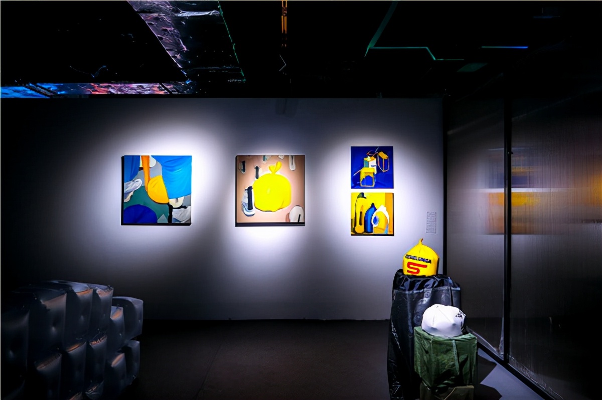 “C位出道”的NFT世界是否正开启艺术创作新次元？