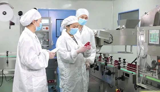 專注于控制體重食品研發(fā)，積極推動(dòng)貼牌產(chǎn)品的不斷優(yōu)化與升級(jí)