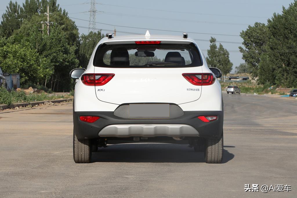 小排量合资家用SUV,价便宜空间够用,省油还是自动挡,实拍起亚奕跑
