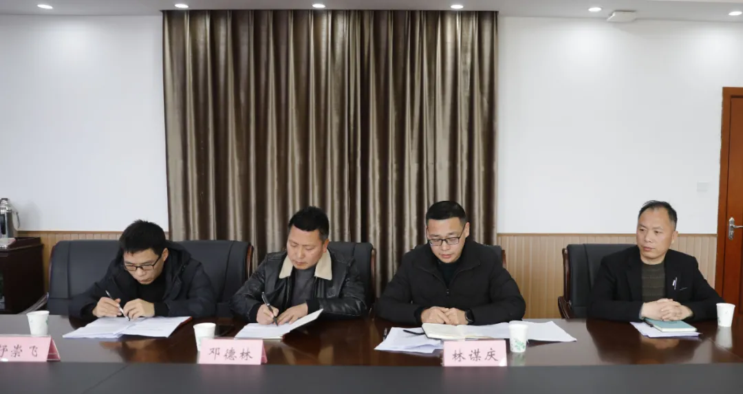 玉山县教体局党史学习教育评估测评座谈会举行