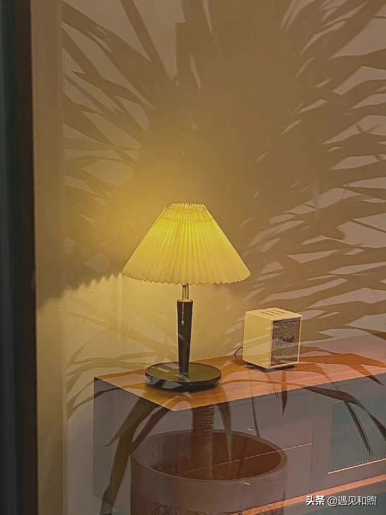 如果男人爱你入骨，他会变得“不像”他自己