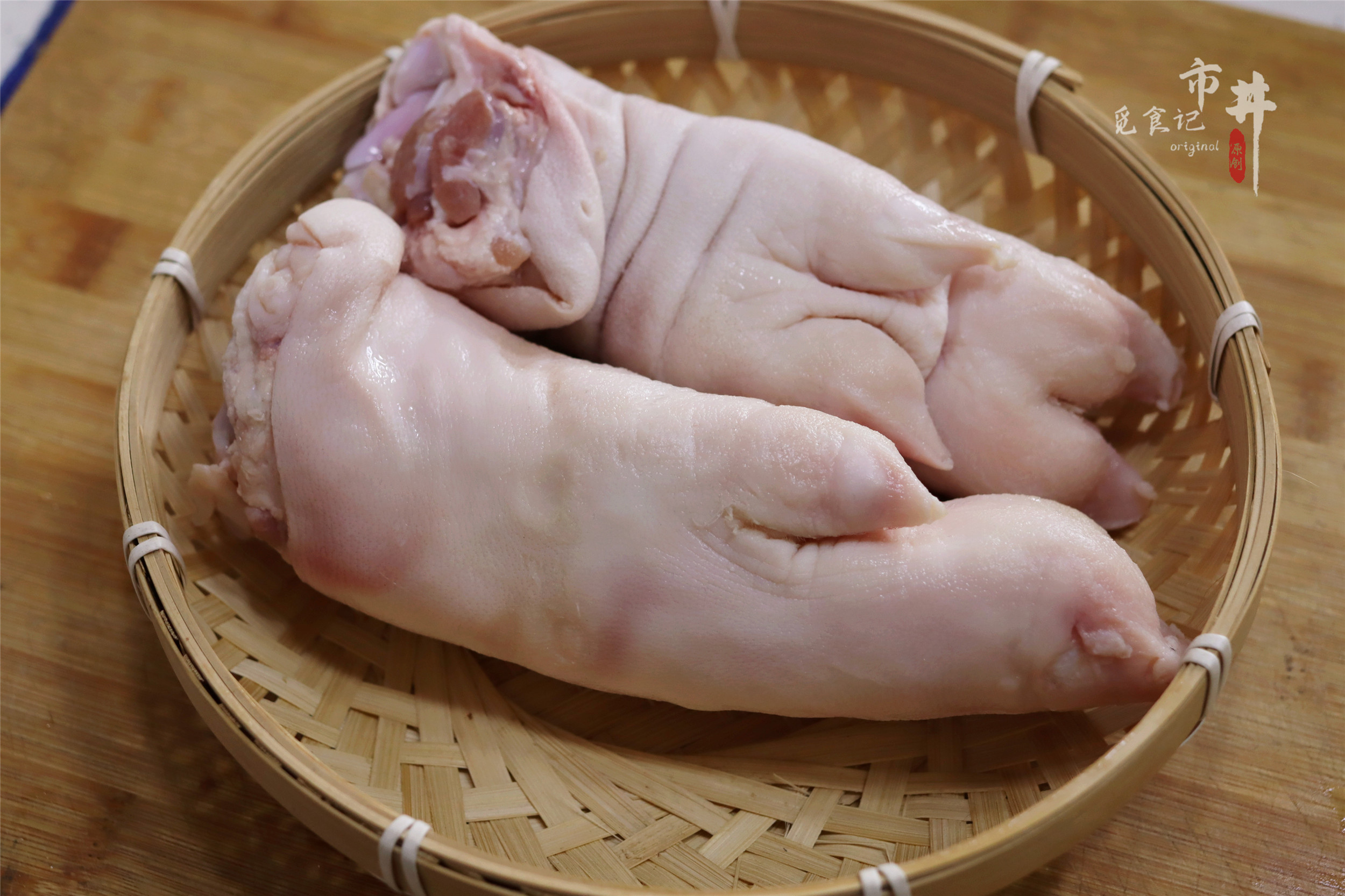 在家卤猪蹄，记住加“3样”再卤，25分钟猪蹄酥烂，味道香无杂味