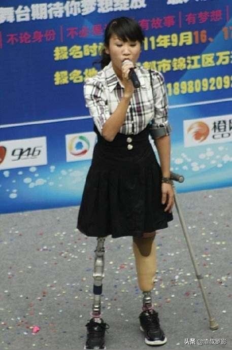 汶川地震，李应霞为救丈夫失去双腿，事后丈夫却说：我讨厌残疾人