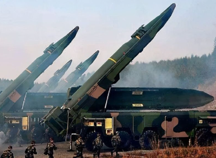 �й���ǰ����ĸ���������������������������ڽ�����ʵ�ֳ�Խ