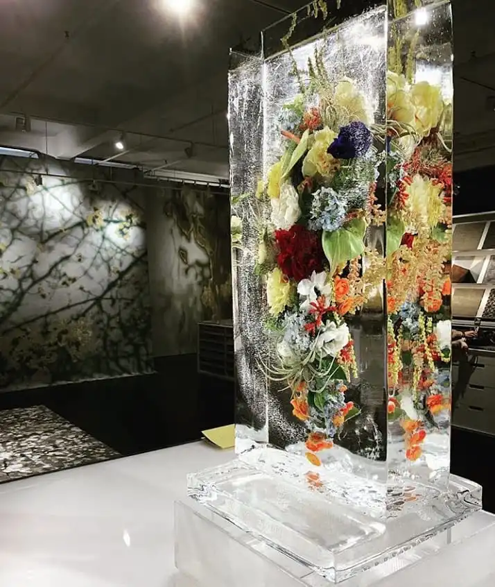 冰冻的鲜花,是花艺师对生命的反哺