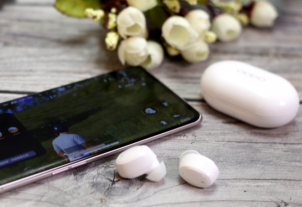 豆状设计定位亲民，OPPO Enco W31灵动版真无线蓝牙耳机