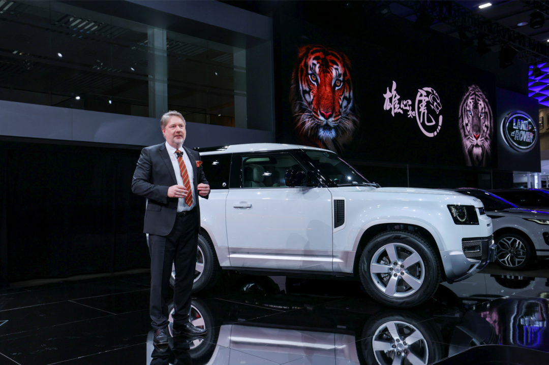 关囡访谈录李大龙2022虎年路虎之年