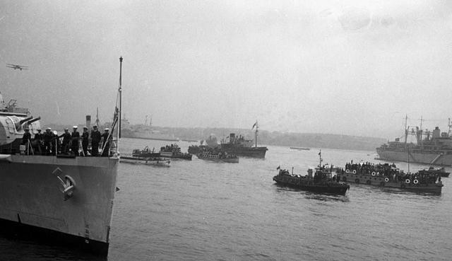 1958年我国定领海宽度为12海里，美国不服，毛主席：过线照打不误