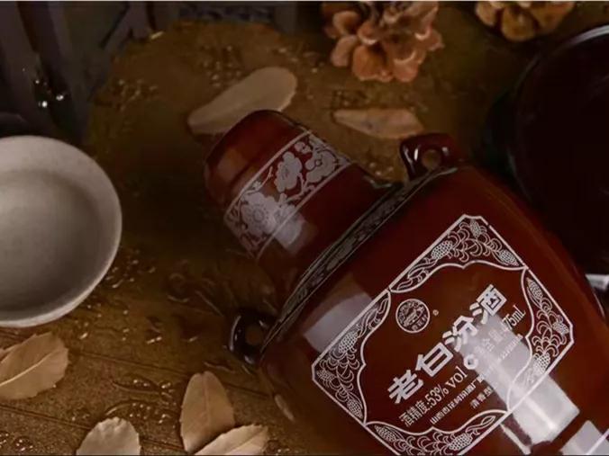 今年春节送什么酒好（春节送礼选什么酒）