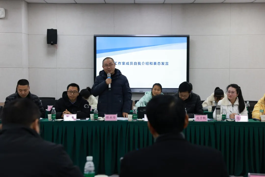 天府新区职业学校丨乘风破浪正当时 不待扬鞭自奋蹄