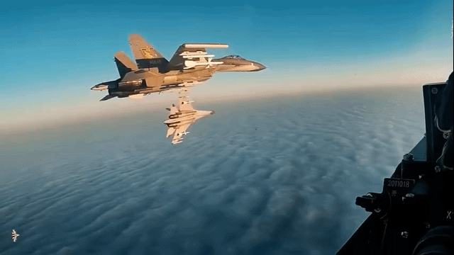 ���ӹ�������-20���-16��սϸ�ڣ�����ֱ�����й��桶׳־���ơ�