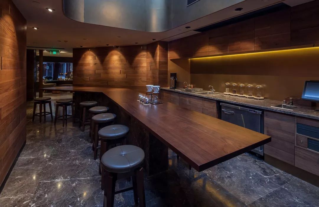 民国老银行与现代文明完美融合，星巴克玩出新高度