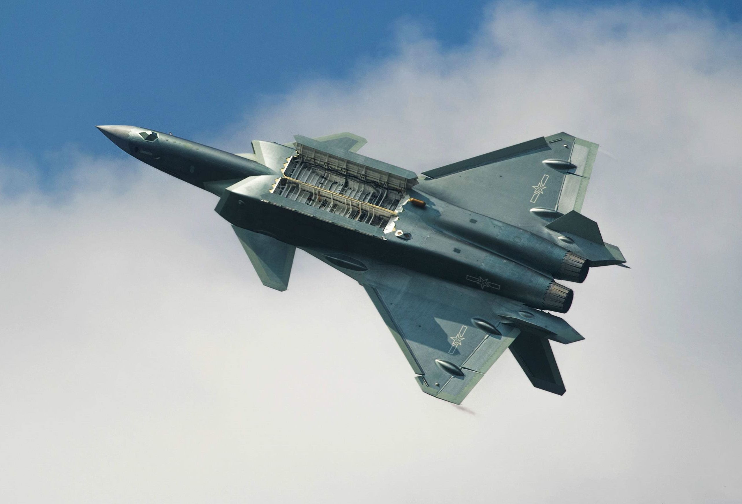 �������Ŵ��У����ش���װ���׶ȹ���������������Ҫ���ˣ�