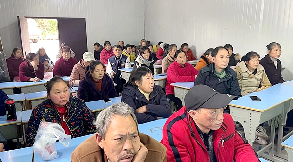 丰都县龙河镇开展冬季畜禽疫病防治培训科技助力乡村振兴