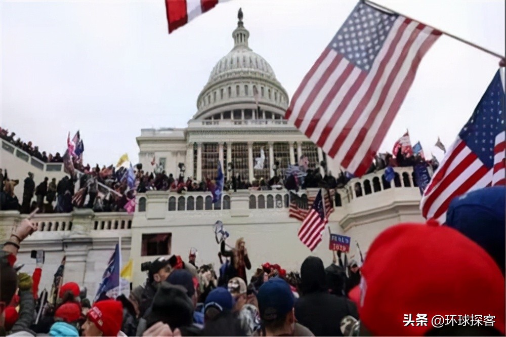 ������Ϣ��ר�ҳ�����10�������ս������˹ս�Ե�����ʼװ��