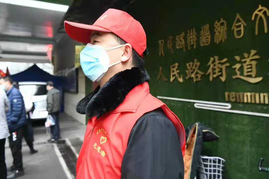 咸阳中院：「咸法抗疫 擎旗冲锋」抗疫不停学 战疫我当先 咸法信访人在行动