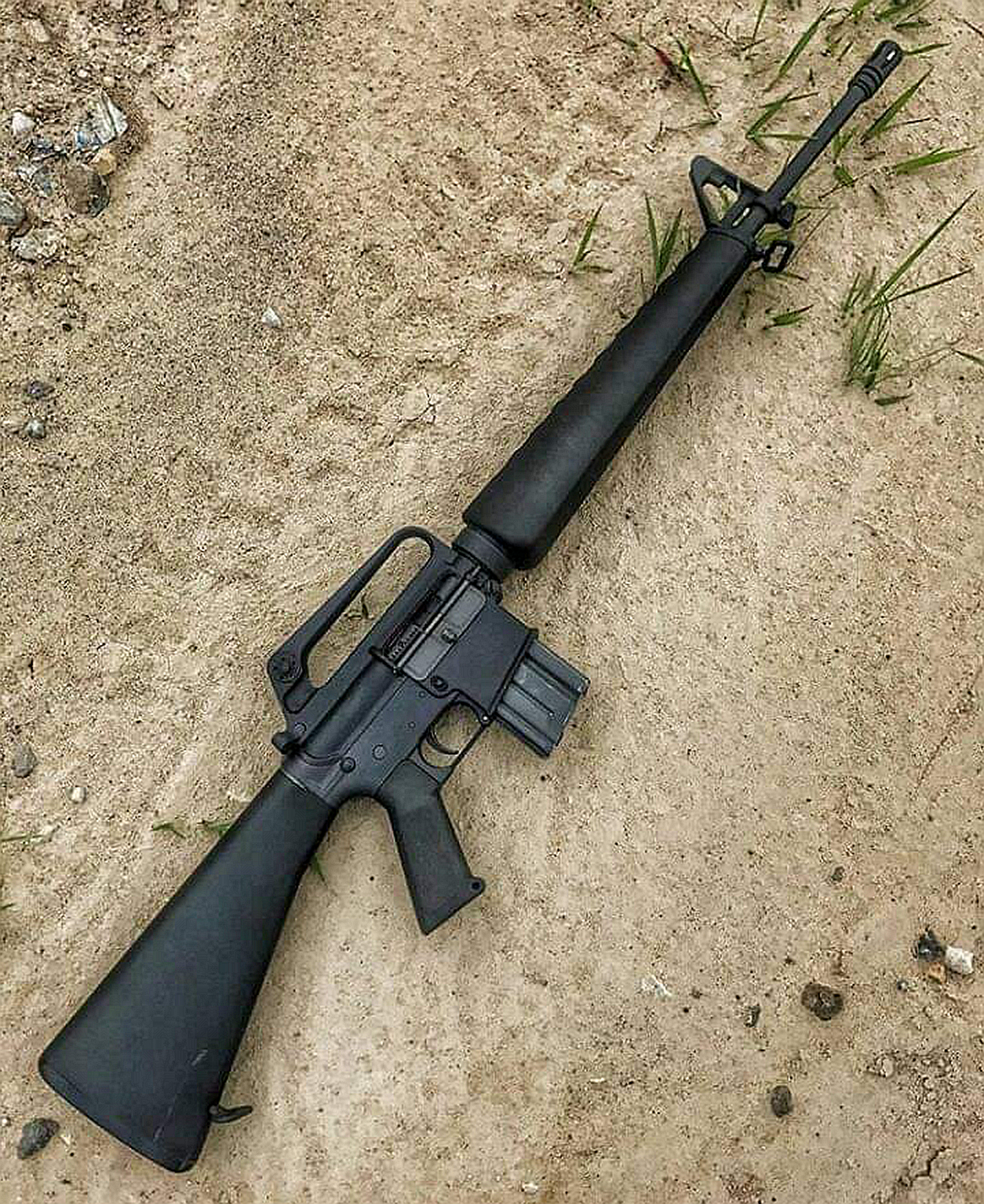 �����Ĳ�ǹ����ʷ�����ݷ�ǹ������˨���ֵ��ִ��Զ�����