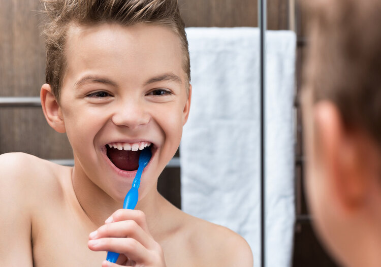 生姜、花椒治牙痛，小心适得其反！医生推荐了3种方法，不妨试试