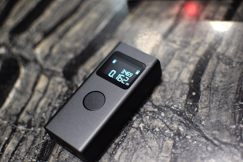 还在用卷尺 来试试米家智能激光测距仪吧