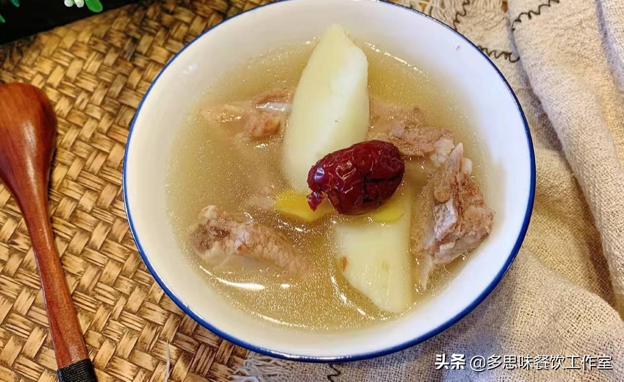 排骨汤怎么做才好喝？教你10种家常排骨汤做法，汤鲜味美营养丰富