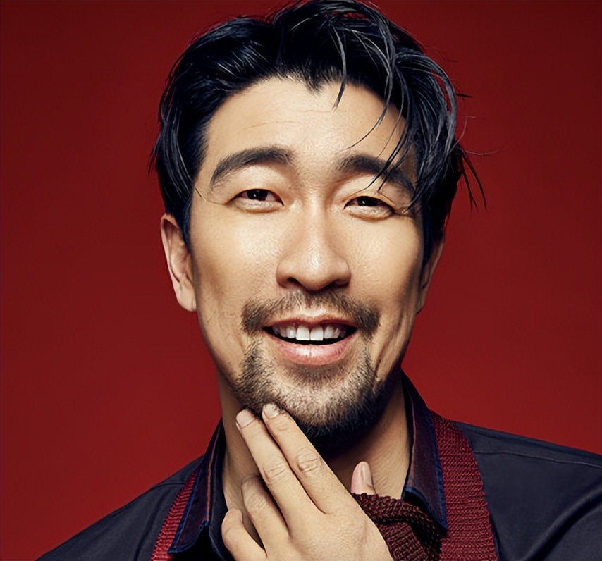 "大长脸"男星我只服这9位,去年一滴相思泪,今年才流到嘴边?_男演员网