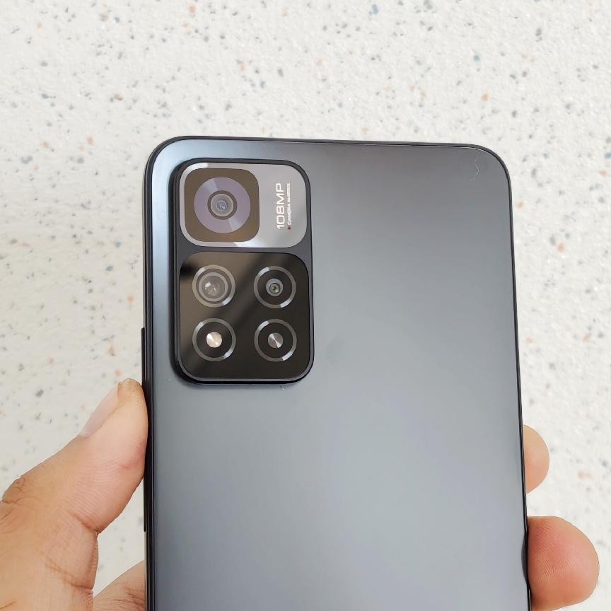不服充个电？Redmi Note 11 Pro + 体验报告
