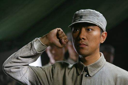 ��ս��һ�����£��վ�˾����߰�·���ɲ����ٱ𻥵����彡��