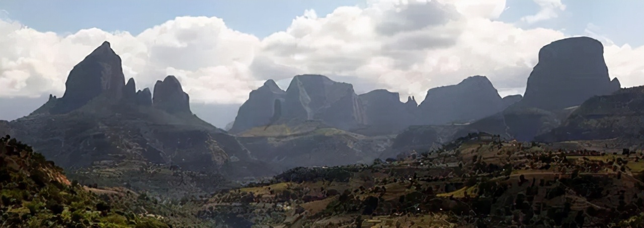非洲埃塞俄比亚的“爬行村”：一代代的无奈，近亲结婚下的产物