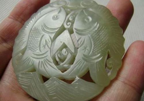 为何双鱼玉佩是本世纪以来的传闻更具有新时代的科幻传说