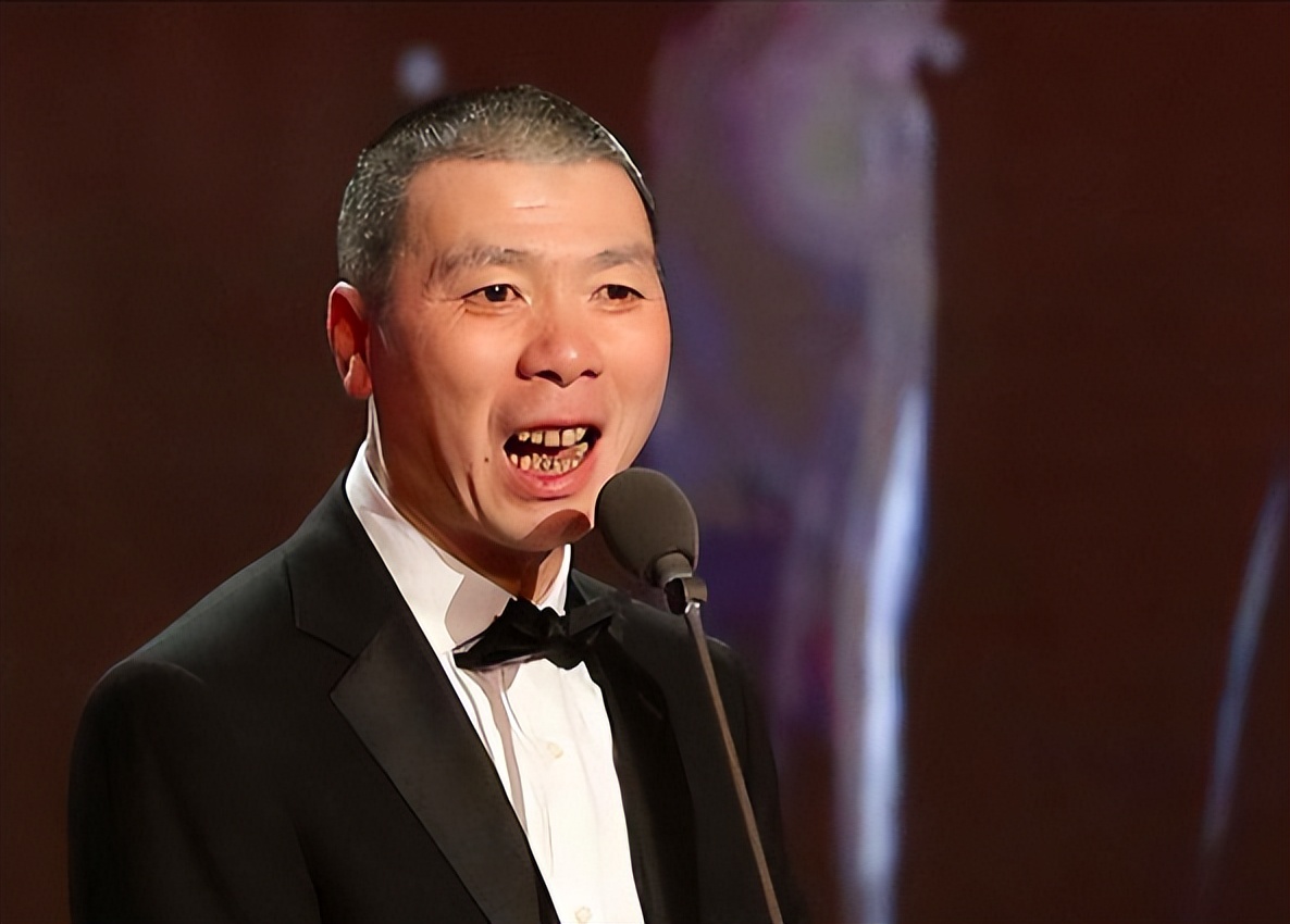 娱乐圈的人走茶凉,在导演冯小刚的身上展现的淋漓尽致最新消息动态