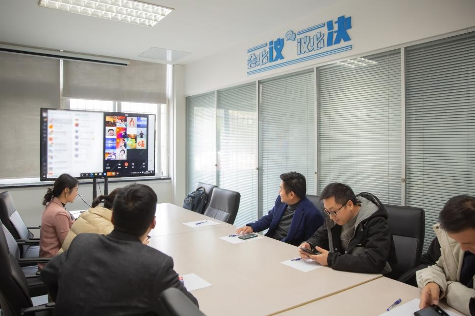 奔赴，北纬18°的温暖