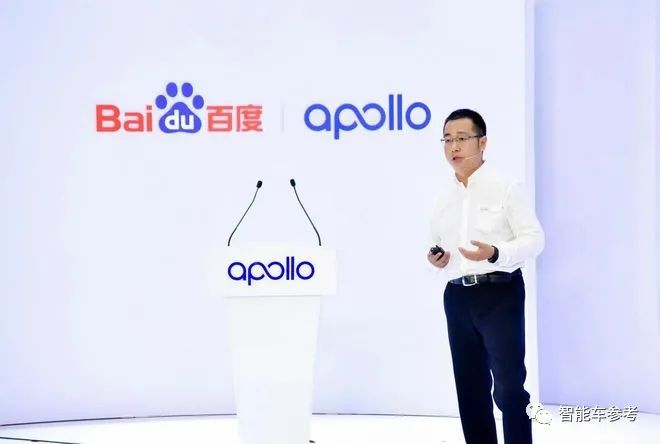 百度不「装」了：扔掉方向盘、拿掉安全员，明年在京全无人载客